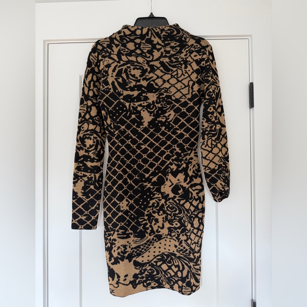 NWOT VENUS | Dress | Venus Elegant Black and Tan Patterned Dress